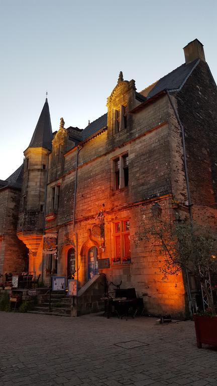 La Tour Du Lion Bed and Breakfast Rochefort-en-Terre Exteriör bild
